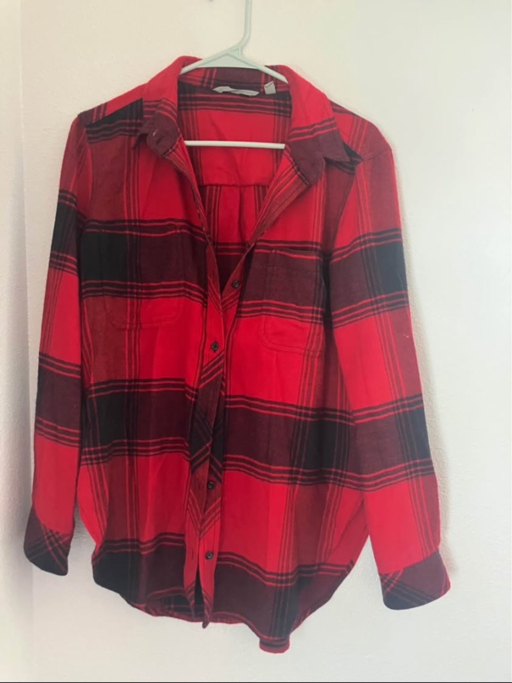Athleta Red and Black Plaid Button-Down Shirt (S)